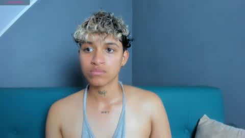 Snapshot of dominick_joness chatting on March 6, 11:42 pm Dominick  online show from March 6, 11:42 pm