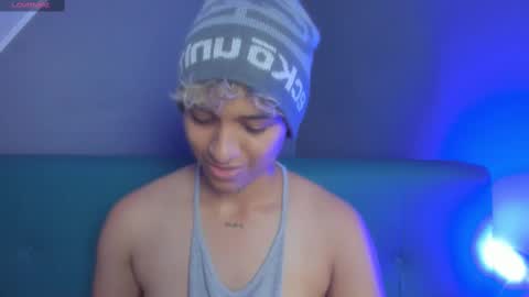 Snapshot of dominick_joness chatting on March 9, 1:25 am Dominick  online show from March 9, 1:25 am