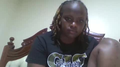 dommyblack2020 online show from January 15, 8:17 pm