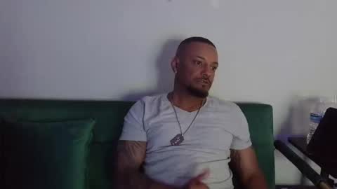 Gifted online show from April 25, 9:45 pm