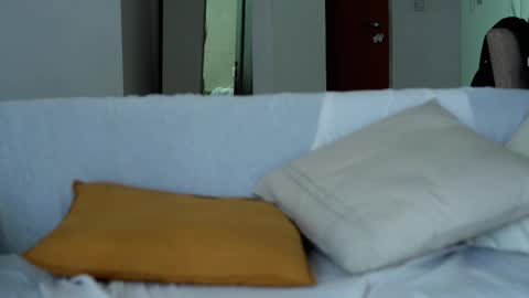 Donatella online show from December 1, 11:52 am