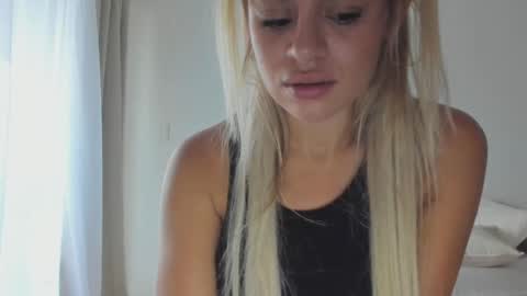 Donatella online show from February 28, 1:47 pm