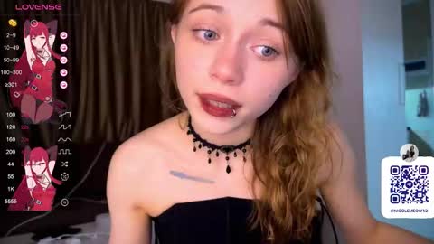 Nicole online show from November 20, 9:01 pm