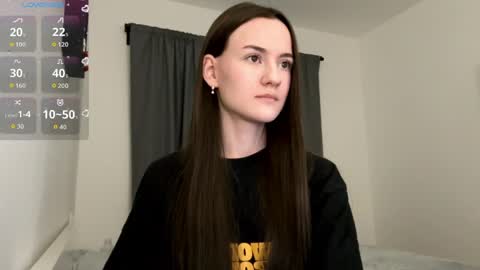 Alice and Mark online show from March 28, 10:44 pm