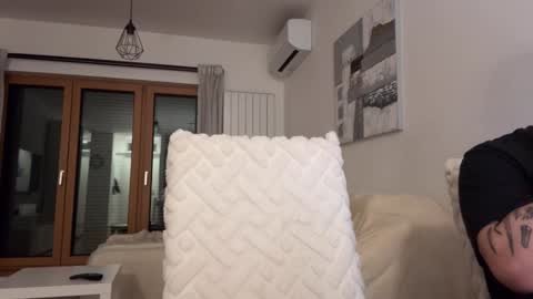 Alice and Mark online show from February 14, 9:50 pm