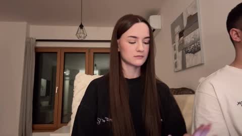 Alice and Mark online show from February 21, 9:29 pm