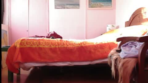 Snapshot of doucement chatting on February 13, 8:48 am Lucia online show from February 13, 8:48 am