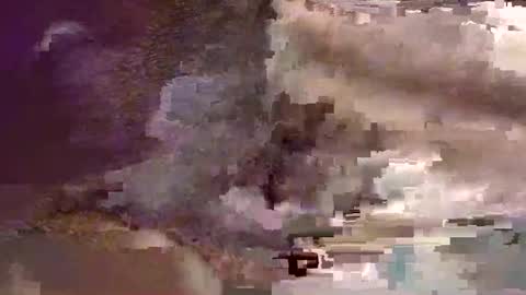 Snapshot of dragon100 chatting on February 15, 12:48 am Dragon100 online show from February 15, 12:48 am