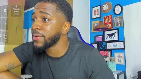 ---Drake--- online show from October 10, 12:05 am