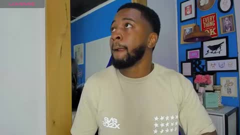 ---Drake--- online show from October 11, 9:18 pm