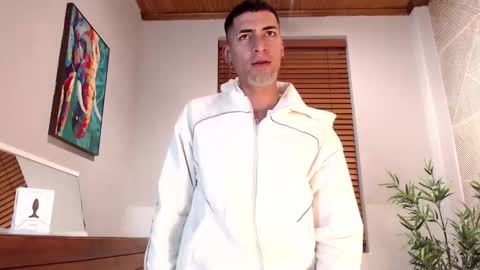 Snapshot of drakeneumann chatting on September 23, 4:06 am Drake Neuman online show from September 23, 4:06 am