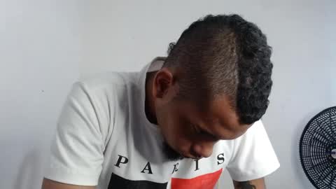 drako_monstercock online show from May 25, 5:52 pm