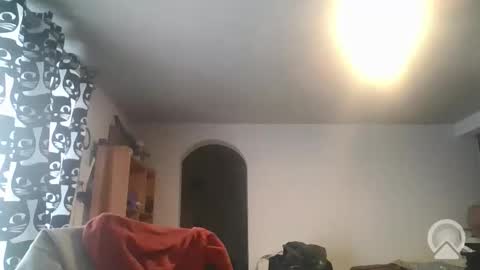 new profile Aircum99  online show from November 19, 7:12 pm