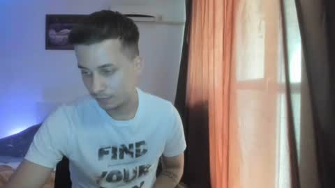 Johnny online show from June 24, 12:12 pm