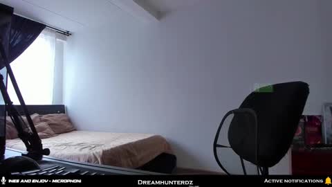 Your lord. - ONLINE  1500 Pm to 2100 Pm - New York Hour online show from January 8, 8:04 pm