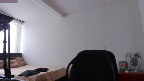 Your lord. - ONLINE  1500 Pm to 2100 Pm - New York Hour online show from April 14, 8:34 pm