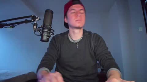 Your lord. - ONLINE  1500 Pm to 2100 Pm - New York Hour online show from February 28, 11:09 pm