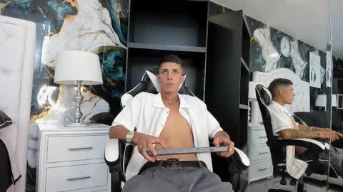 Snapshot of drop_sex chatting on October 27, 2:39 pm Smith Santiago   online show from October 27, 2:39 pm