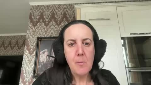 Dr. Resa online show from March 2, 1:38 pm