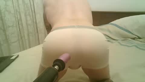 Snapshot of drtboy29 chatting on February 22, 1:13 pm drtboy29 online show from February 22, 1:13 pm