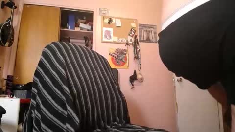 D online show from October 16, 9:02 pm