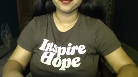 Dua online show from April 6, 2:09 am