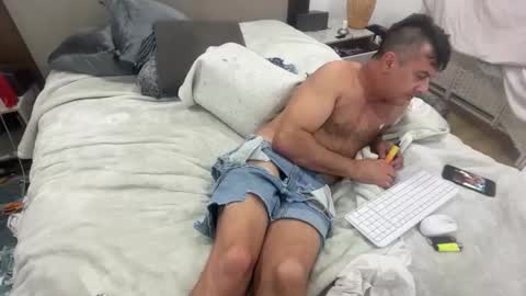 Dude online show from February 2, 5:20 pm