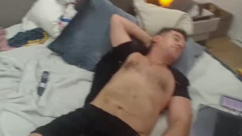 Dude online show from November 18, 1:25 pm