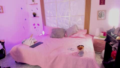   online show from March 9, 3:16 pm