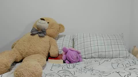 Snapshot of dulce_roberts_ chatting on February 14, 3:36 pm Dulce  online show from February 14, 3:36 pm