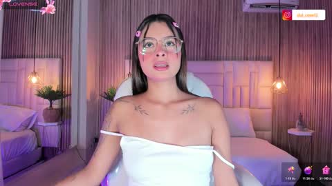 Dulce  online show from November 1, 12:26 pm