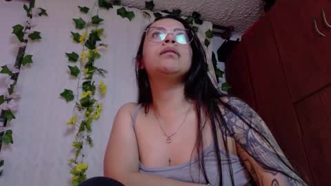 Dulce online show from March 14, 11:31 pm