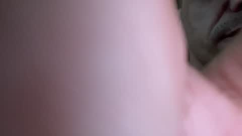 dulcestravesuras22159178 online show from August 9, 12:21 pm