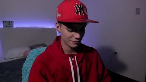 Dulcey online show from April 16, 9:09 am