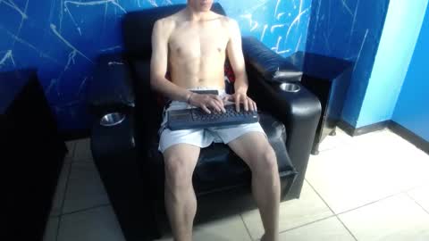 Dumbito73 online show from March 8, 12:00 am