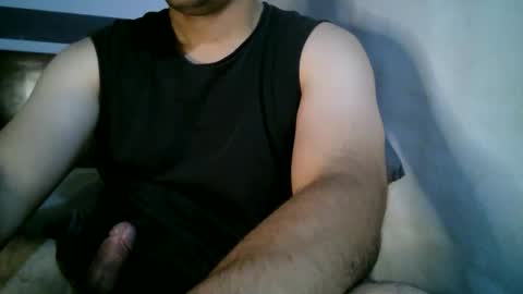 Snapshot of dumout33 chatting on December 6, 6:55 pm Sergio online show from December 6, 6:55 pm