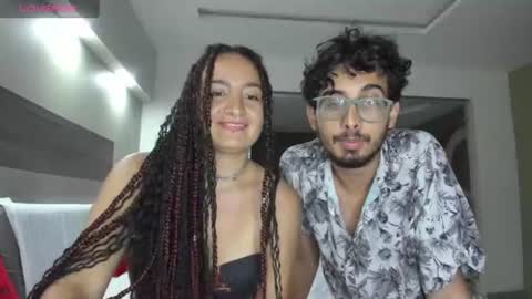 Dusky and Lauren online show from August 4, 5:03 am