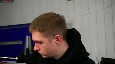 Dustyn online show from January 11, 3:07 pm