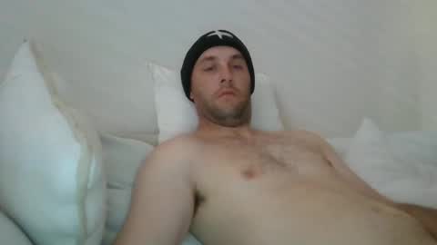 dustyroy09 online show from December 19, 11:14 pm