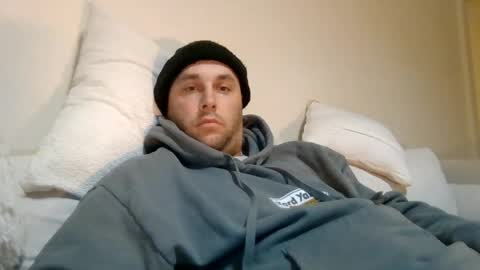 dustyroy09 online show from June 16, 2:04 am