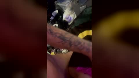 dyckandjayne online show from January 14, 9:06 am