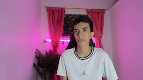 Dylan online show from September 17, 11:24 am