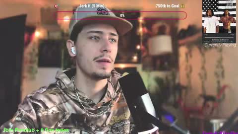 Snapshot of dylandaniel69 chatting on March 7, 2:12 pm Dylan Daniel 7.8 online show from March 7, 2:12 pm