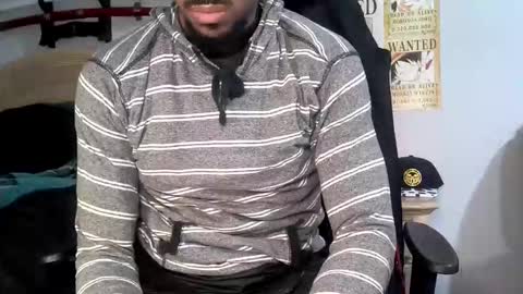 TWITTER   INSTAGRAM    easybreezy20   ONLINE 1230 AM TO 7AM online show from December 21, 5:36 am