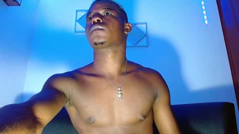 Chris Palaz  online show from December 13, 3:27 am