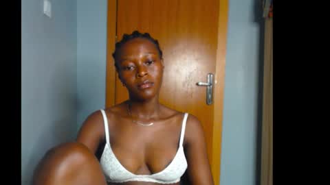 vicky online show from February 3, 2:32 pm