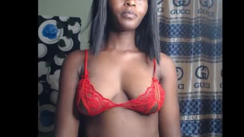 Snapshot of ebony_dark_melaninqueen chatting on October 15, 6:09 pm vicky online show from October 15, 6:09 pm