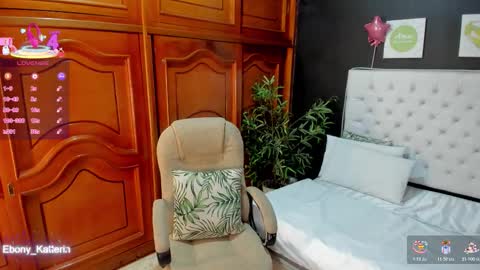 ebony_katterin online show from February 19, 11:53 am