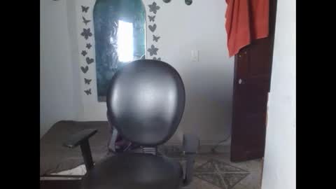 ebony_luna1 online show from May 9, 2:56 pm