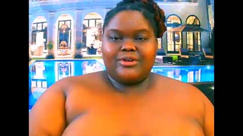 ebonyhotbuns4u2luv online show from February 15, 7:51 am